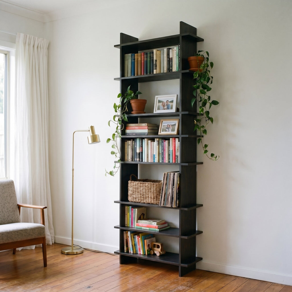 The Shelves 2UR